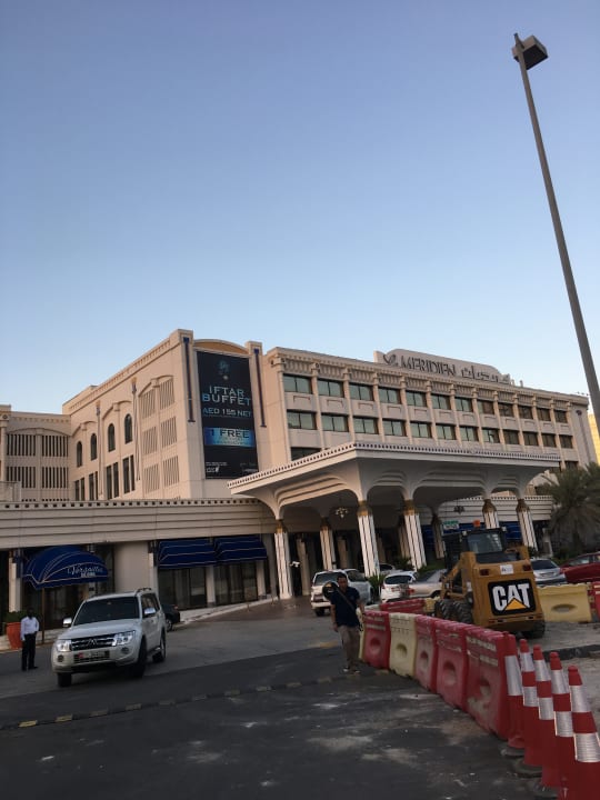 Außenansicht Le Meridien Abu Dhabi Resort