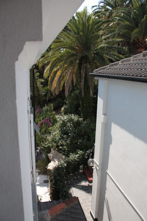 Widok z jadalni/kuchni Villa Marina Residence