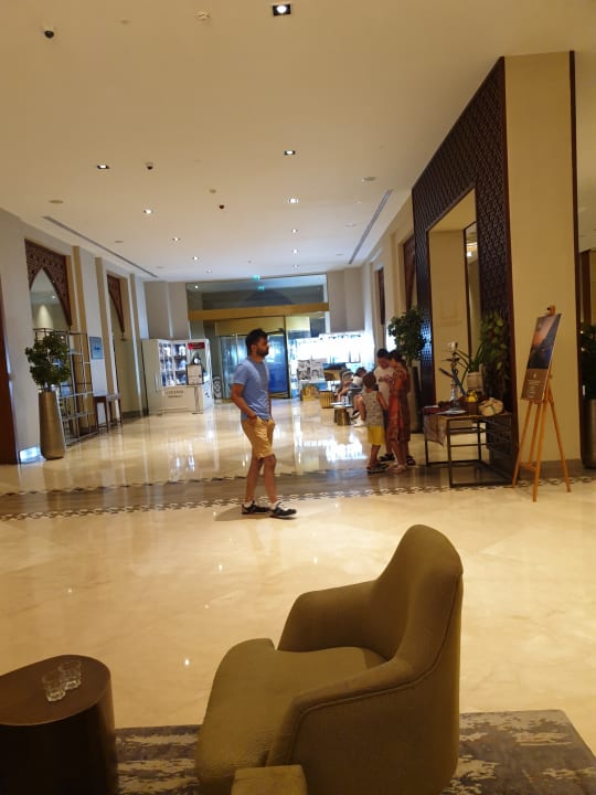 Lobby DoubleTree by Hilton Resort & Spa Marjan Island