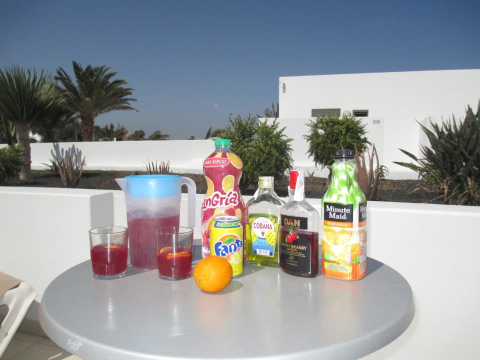 Sangria auf Lanzarote Art Hotel Las Costas