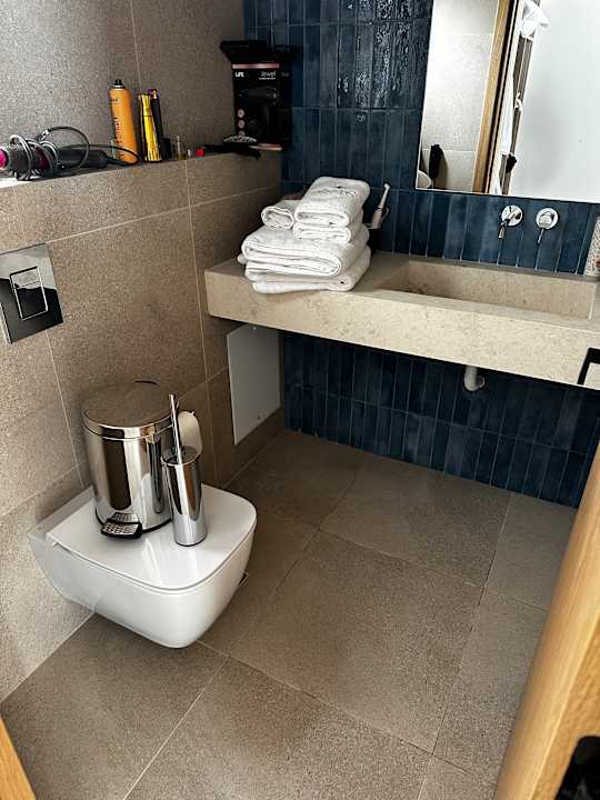 Zimmer Este Elegant Suites & Villas