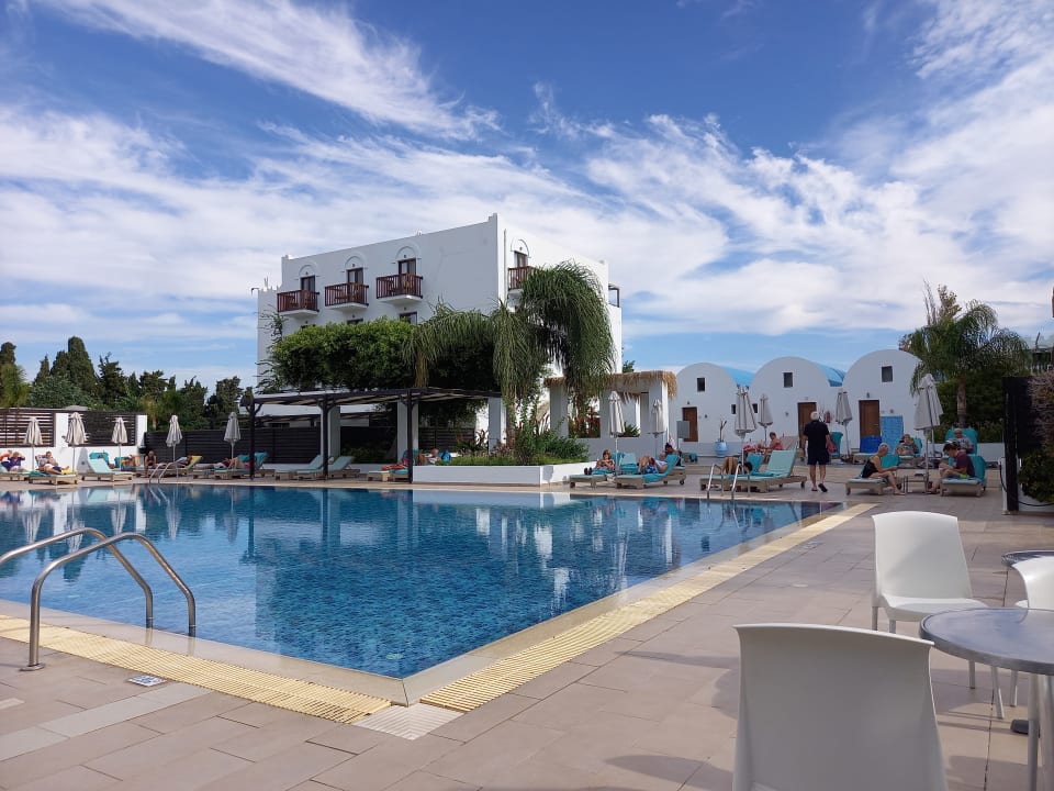 Pool TUI BLUE Oceanis Beach and Spa Resort