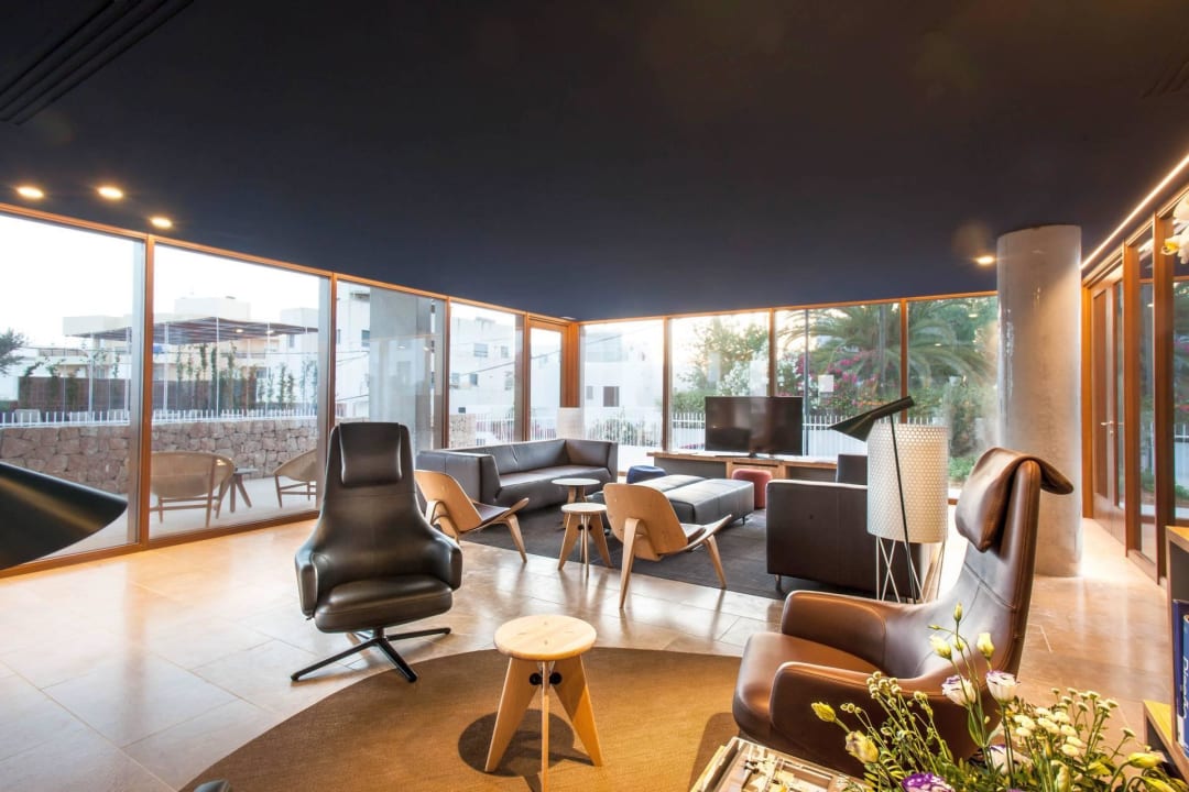 Bar Loung Lobby OD Talamanca