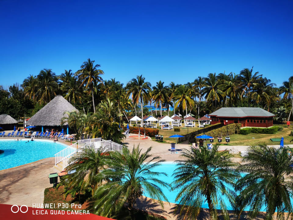 Pool Hotel Brisas del Caribe