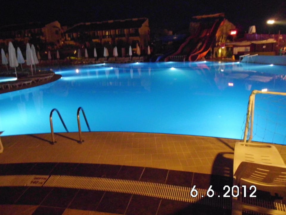 Pool bei Nacht Oz Hotels Incekum Beach