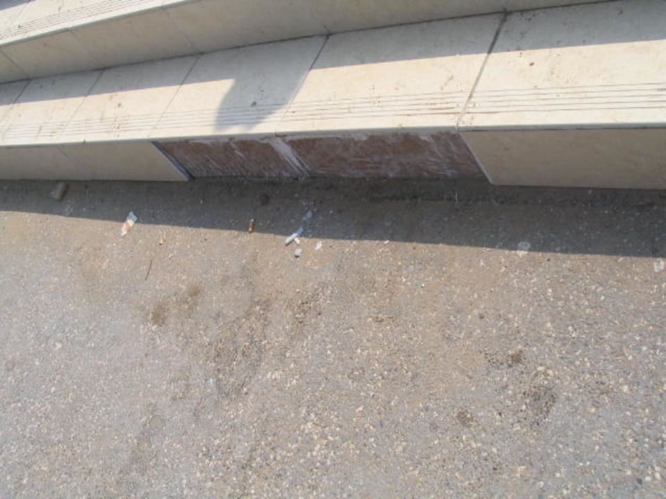 Einer von vielen Defekten Sandy Beach Resort