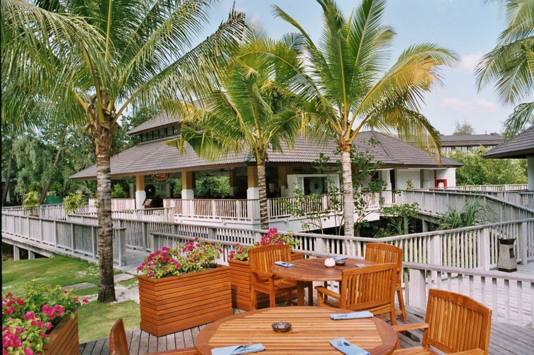 Poolbereich Dusit Thani Krabi Beach Resort