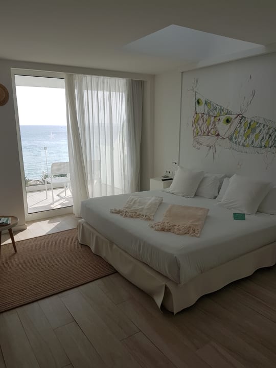 Zimmer Iberostar Waves Bahia de Palma