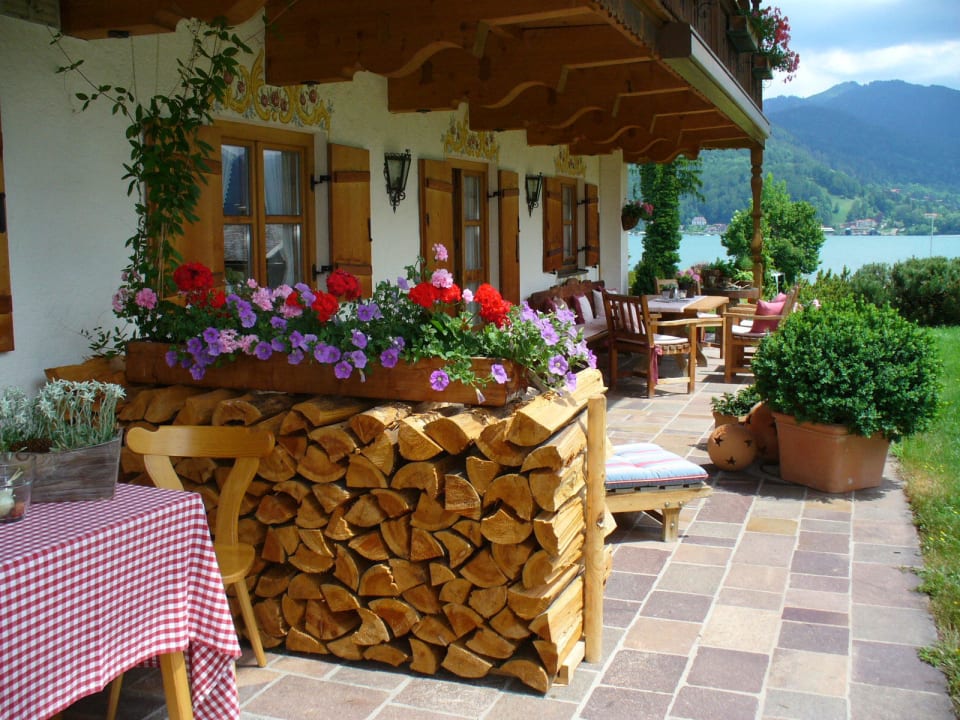 Aussen/ Terrasse Schlosserhof am See