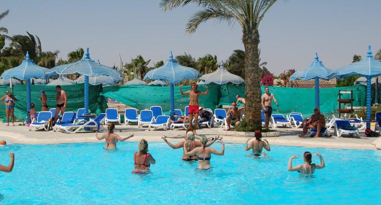 Aqua aerobik Aladdin Beach Resort