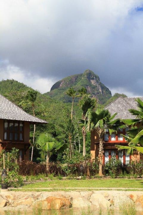 Morne Blanc Constance Ephelia