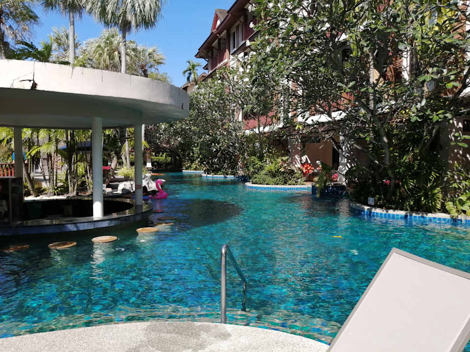 Pool Kata Palm Resort & Spa