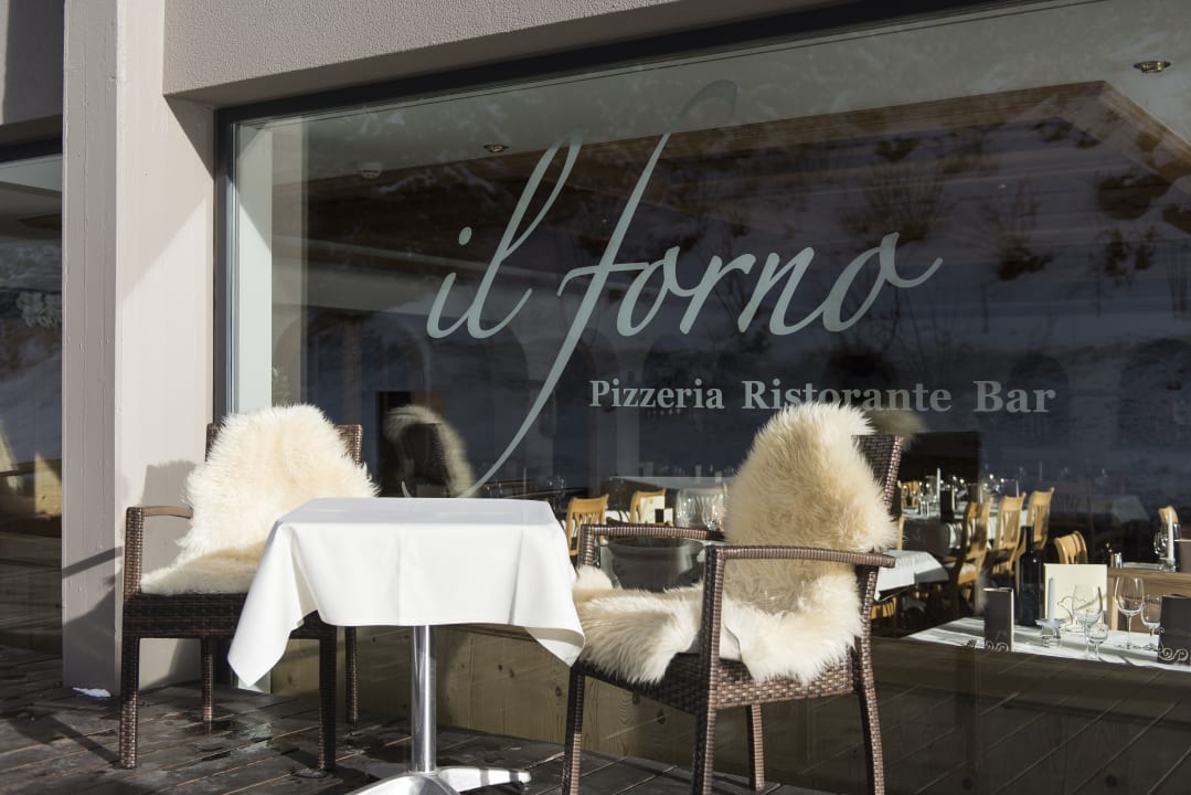 Gastro Hotel des Alpes