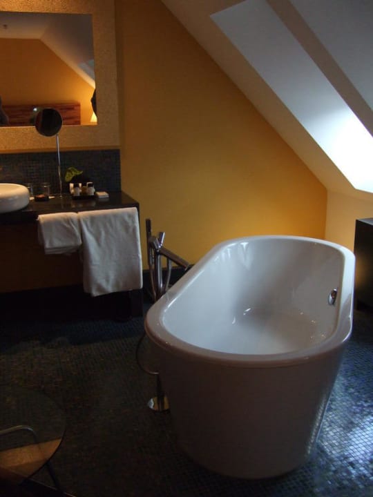 Badewanne Mövenpick Hotel Berlin