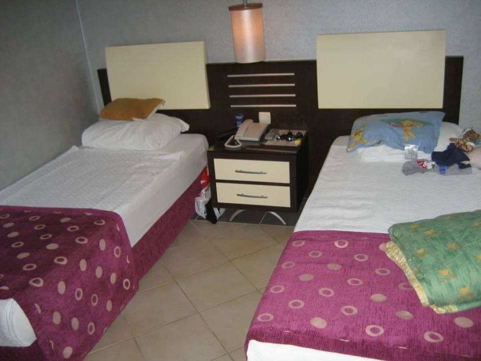 Kinderbetten Hotel Club Nena