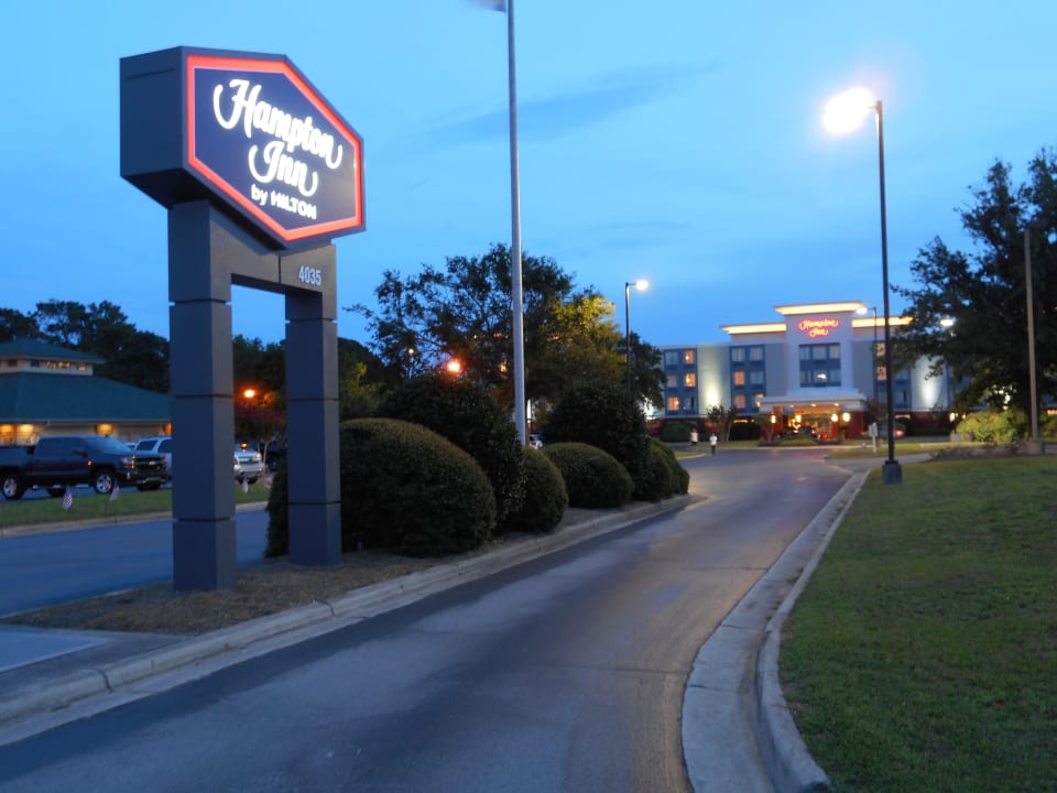 Außenansicht Hotel Hampton Inn Morehead