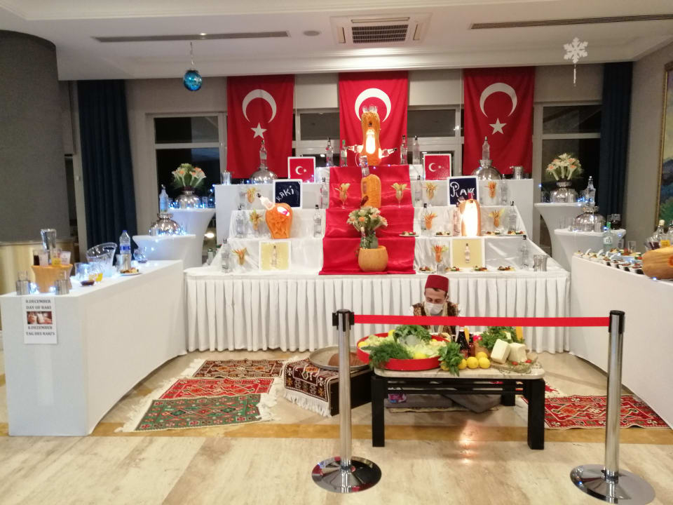 Gastro Melas Resort Hotel