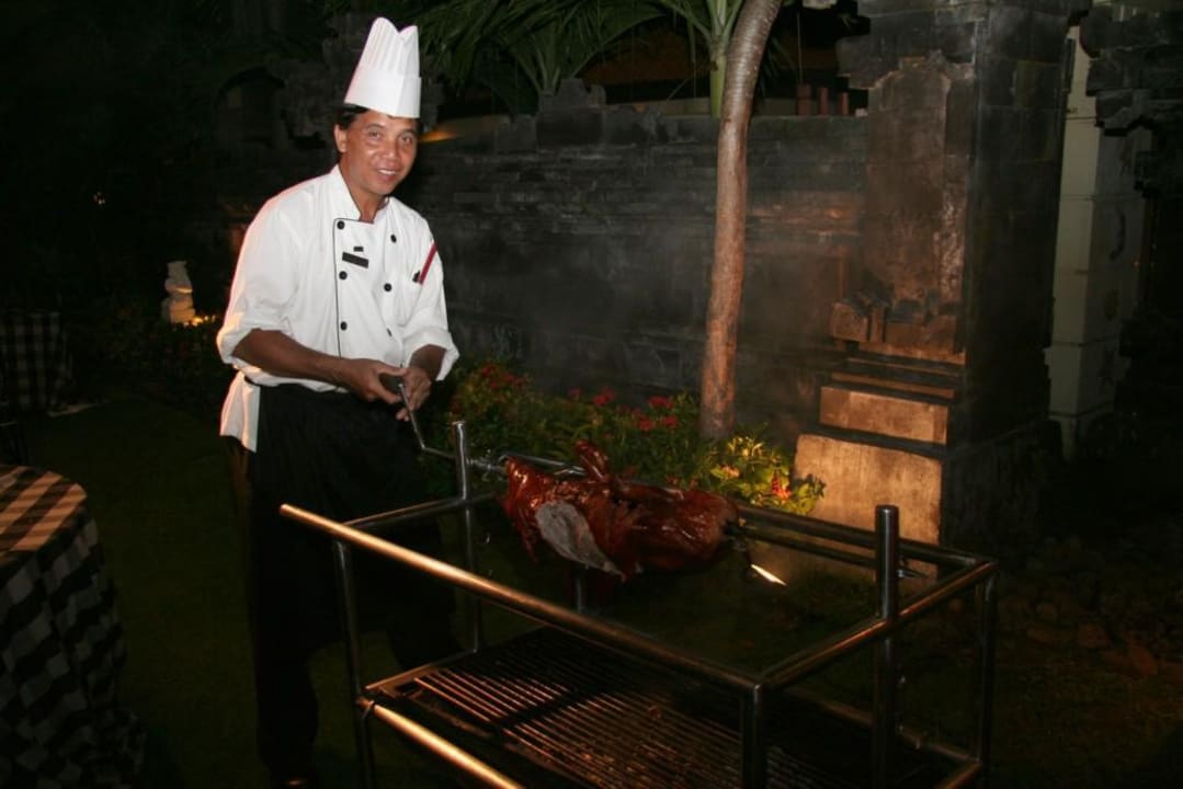 Kecak-Dinner im Tempelgarten The Westin Resort Nusa Dua, Bali