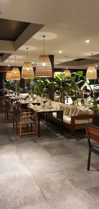 Gastro Hotel Miramare Beach