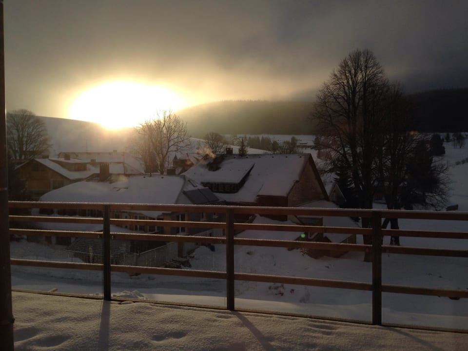 Spektakuläre Sonnenaufgänge (Panorama Suite ) Spa Haus  derWaldfrieden naturparkhotel