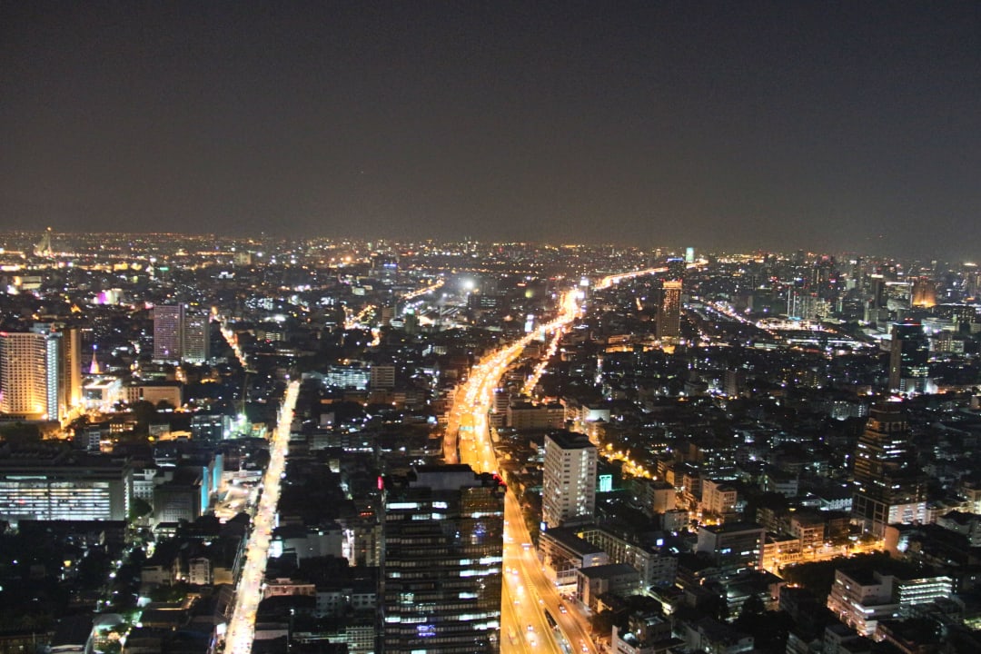 Ausblick von ganz oben Tower Club At Lebua