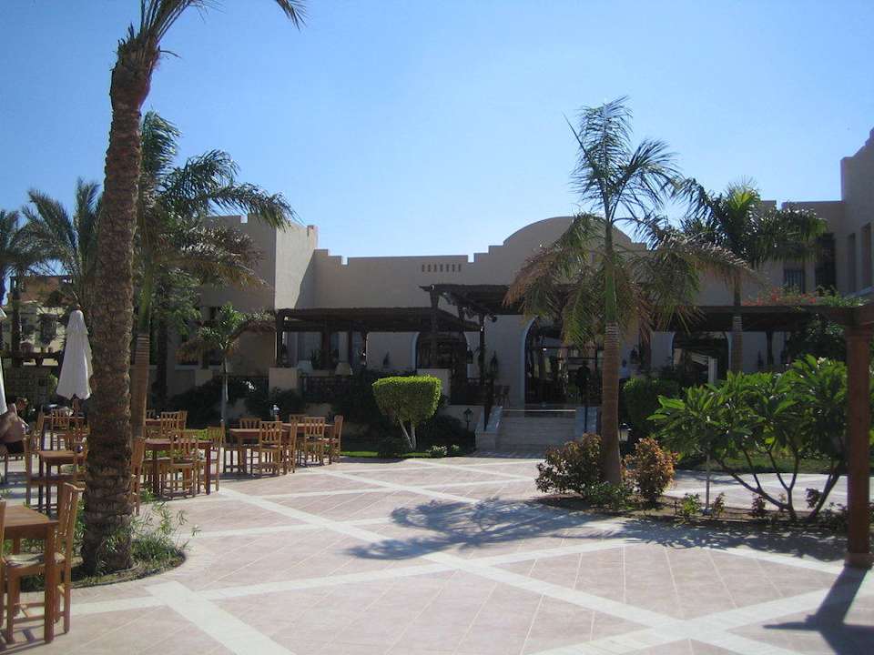 Terrasse am Pool Hotel JAZ Makadi Star & Spa