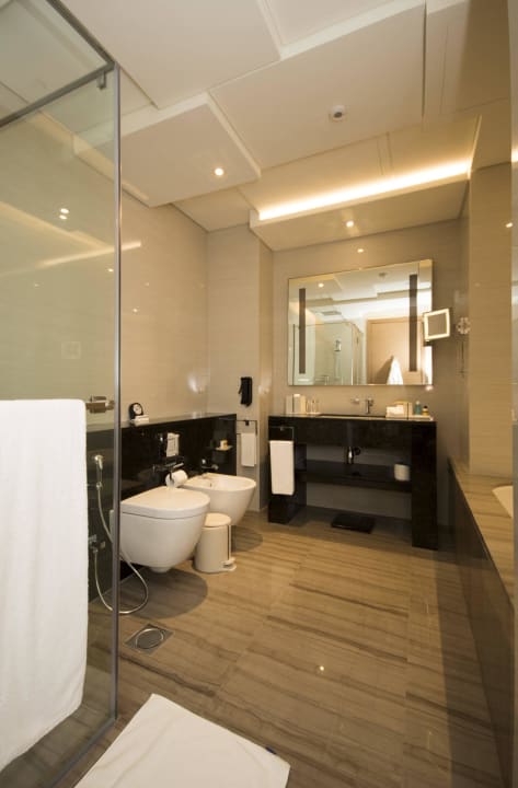 Deluxe King Zimmer Nr. 2410 Hyatt Regency Dubai Creek Heights