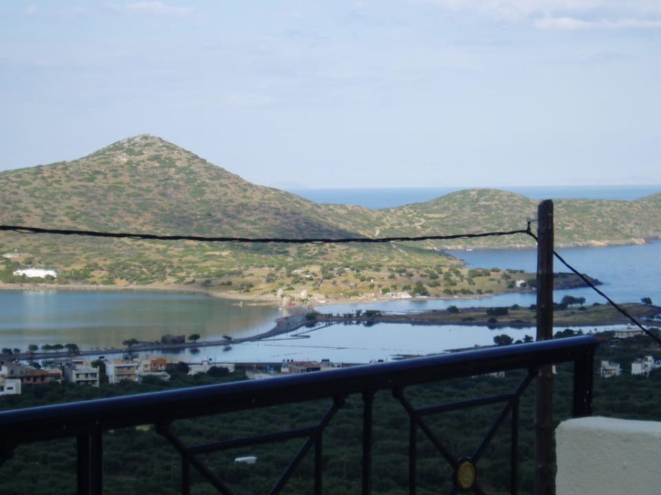 Blick vom Pool Elounda Residence Resort & Waterpark