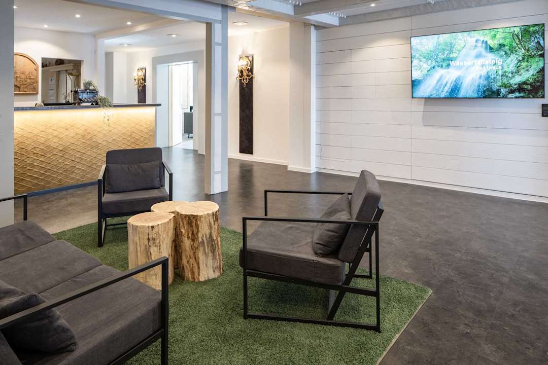 Lobby Flair Hotel Vier Jahreszeiten