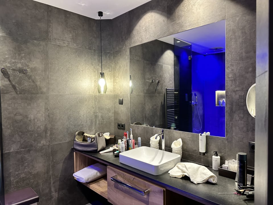 Zimmer Quellenhof Luxury Resort Passeier