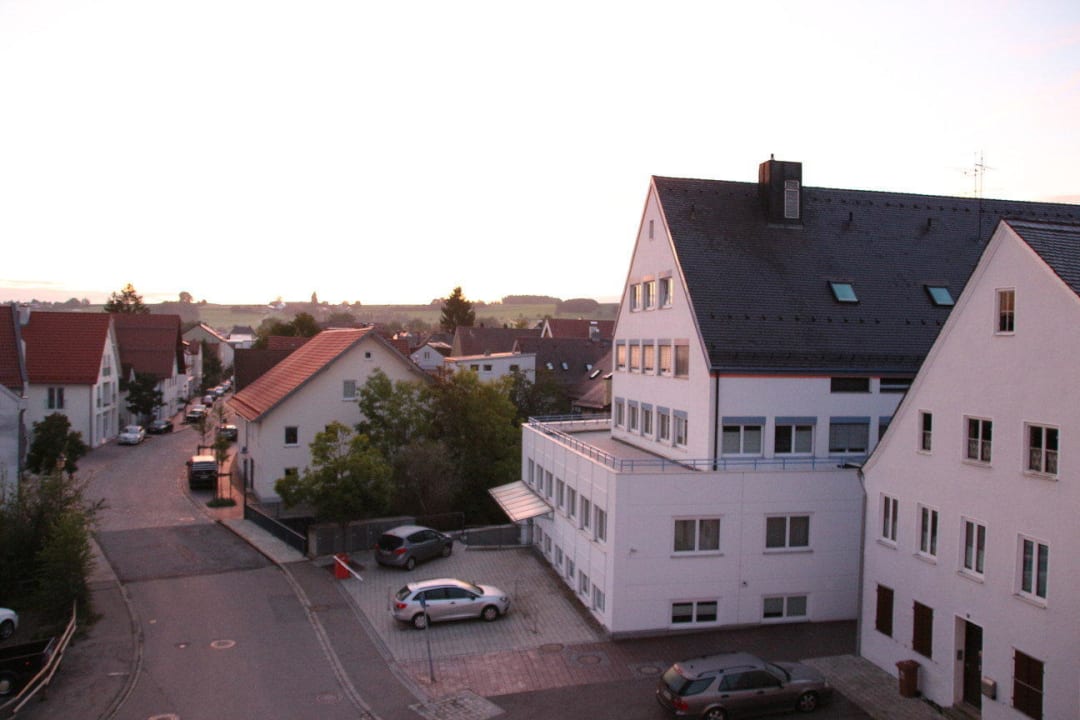 Straße an der Rückseite des Hotels AKZENT Brauerei Hotel Hirsch