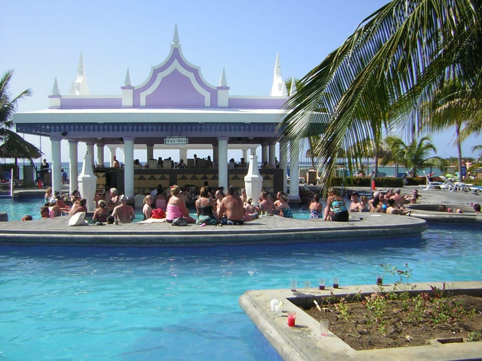 Swim-up Bar Riu Montego Bay - Adults Only