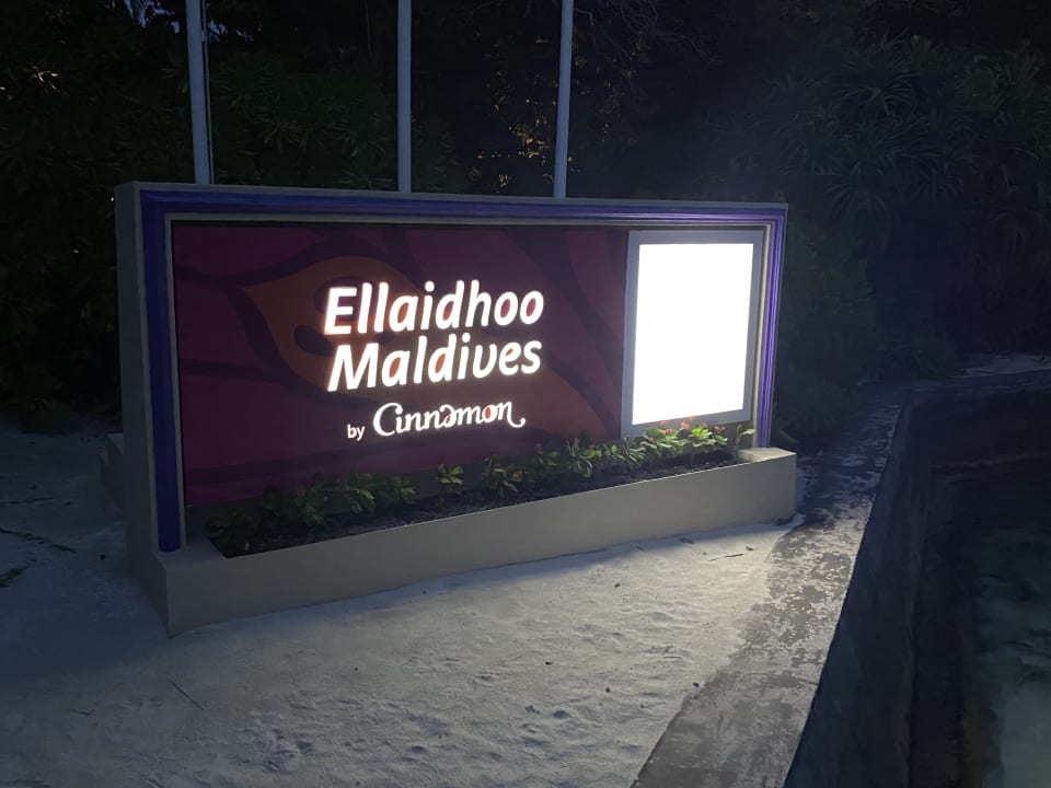 Ausblick Ellaidhoo Maldives by Cinnamon