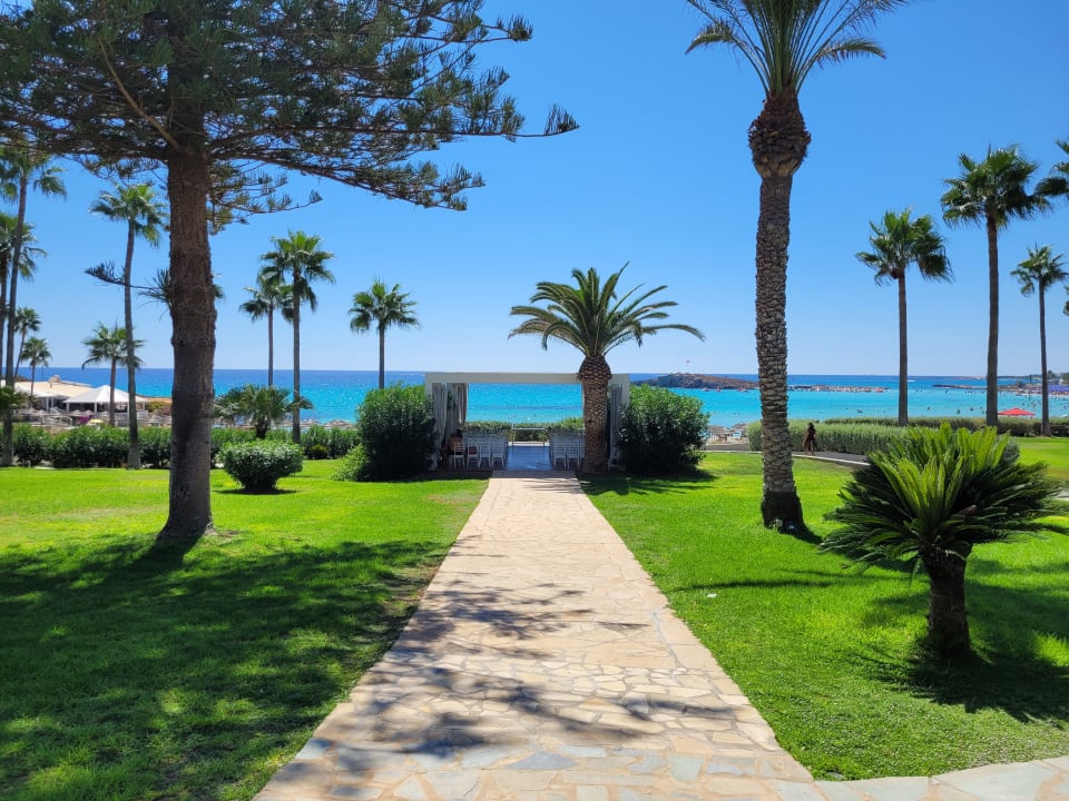 Gartenanlage Hotel Nissi Beach Resort