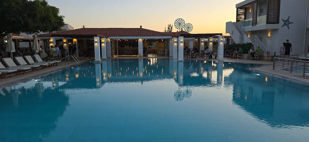 Pool Aelius Hotel and Spa