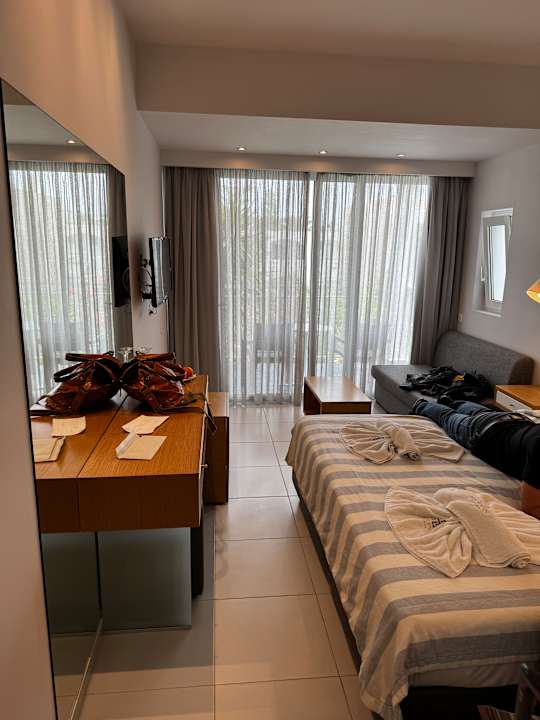 Zimmer HARPIN Happy Days Beach Hotel