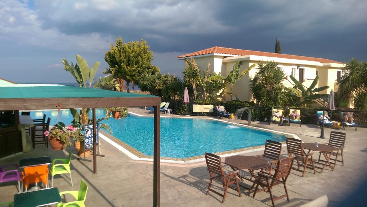 "Pool" Akamanthea Holiday Village Latchi (Polis Chrysochous