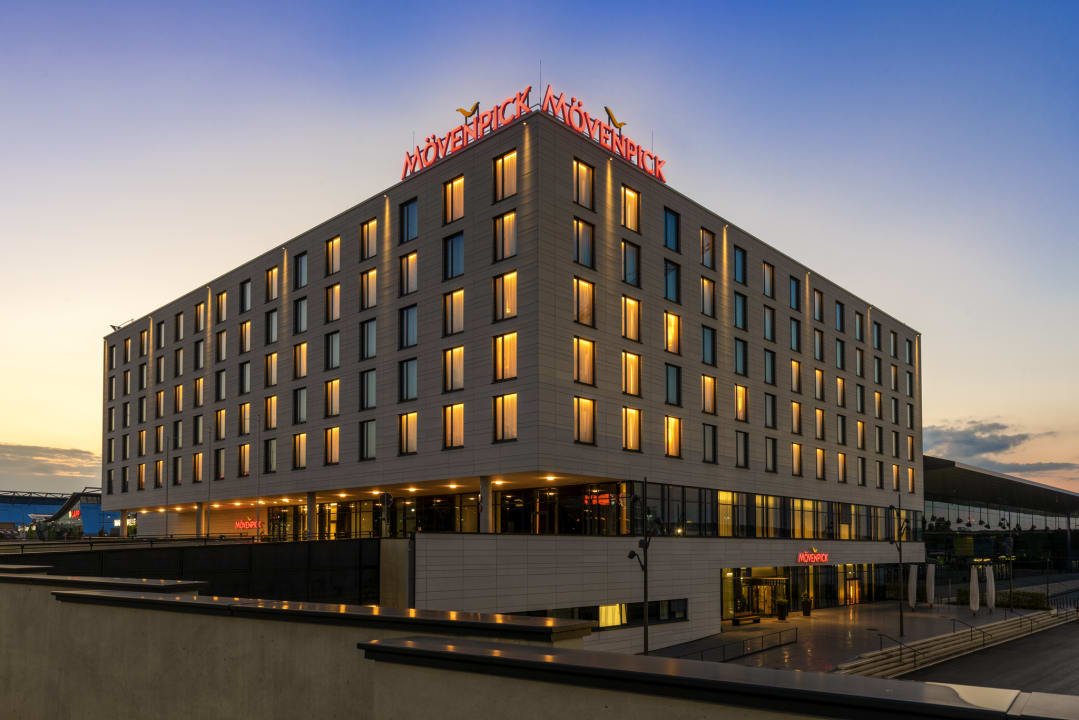 Außenansicht Mövenpick Hotel Stuttgart Messe & Congress