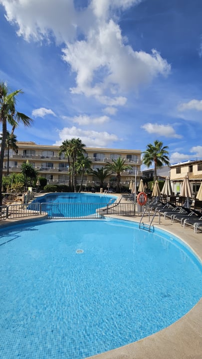 Pool Club Simó Hotel by Senator