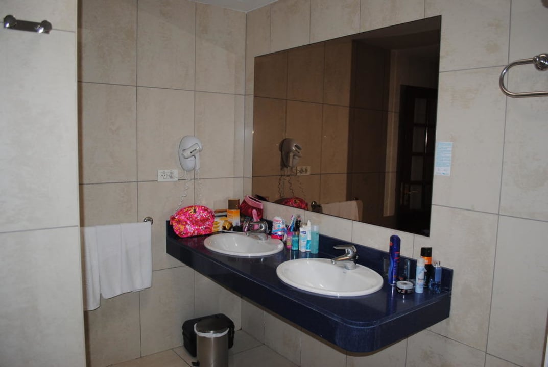 Bad/Waschtische Suites & Villas by Dunas