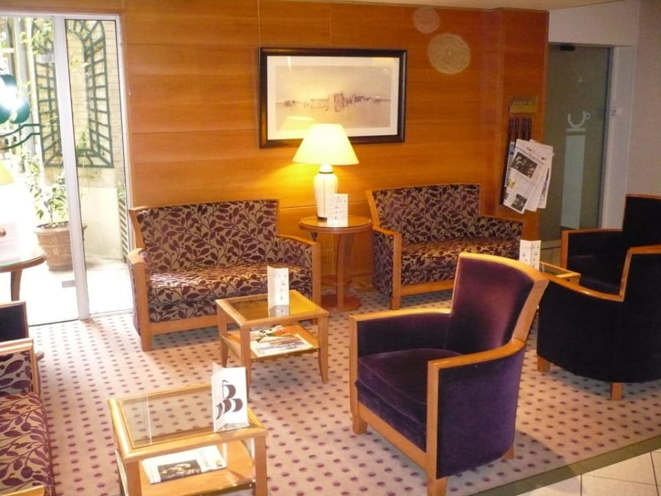Netter Eingangsbereich Hotel Magellan