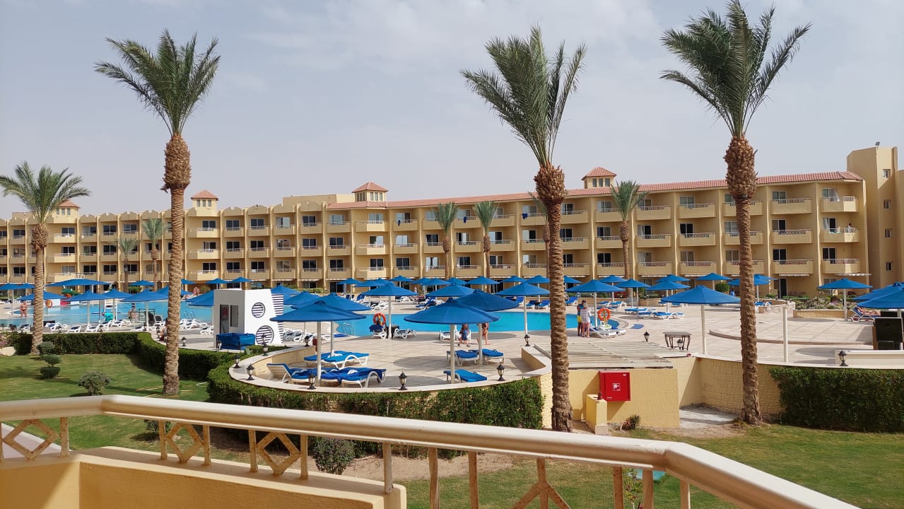 Pool Amwaj Beach Club Abu Soma Resort