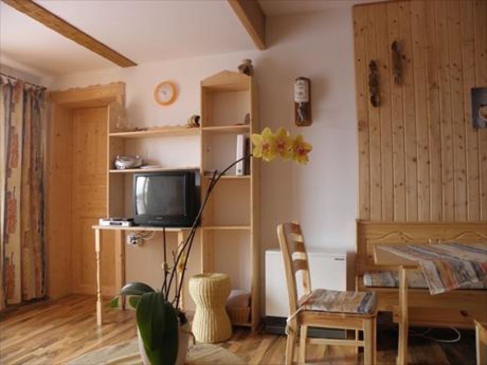 Helles Wohnzimmer Apartment Spechten (6P.) Ferienwohnungen Haus Livia