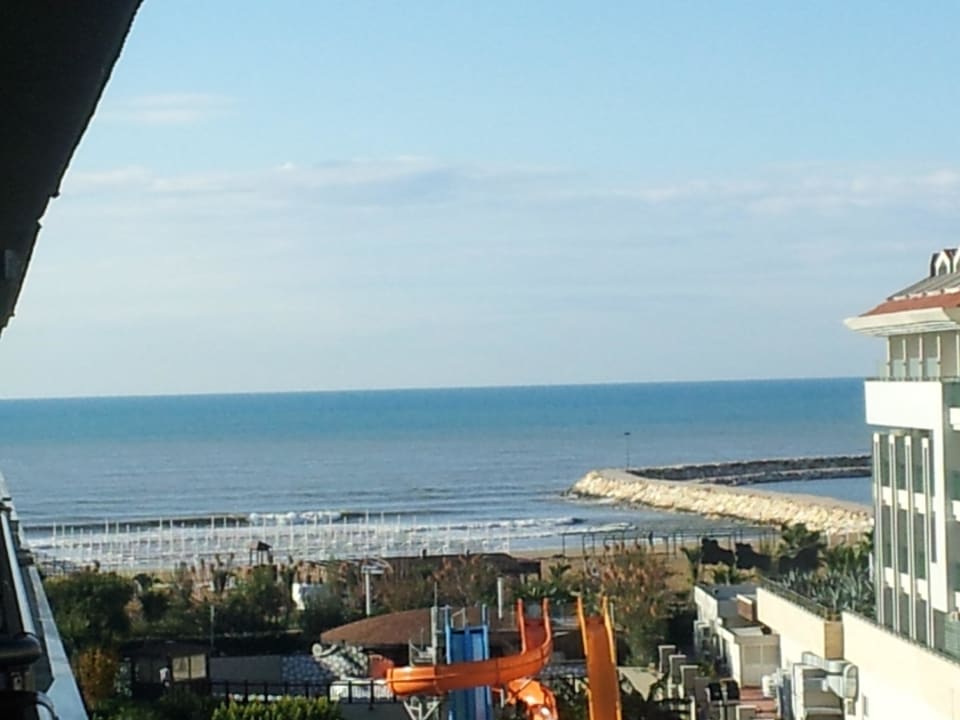 Ausblick aus unserem Zimmer Aydinbey Kings Palace & Spa