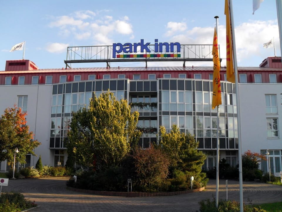 Hoteleingang Congress Hotel Weimar by Mercure