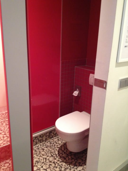 Toillette ibis Styles Hotel Berlin Mitte