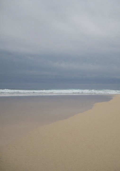 Dem Strand entlang Hotel Morabeza