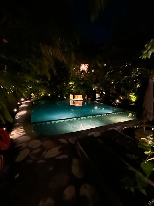 Pool Sakti Garden Resort & Spa