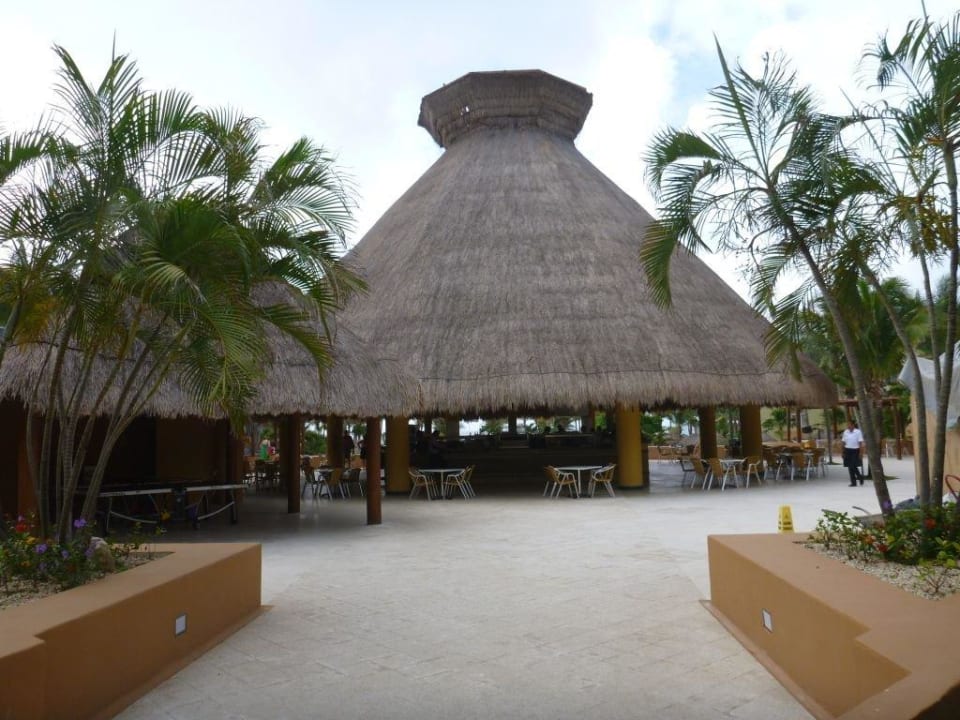 Poolbar (24h Bar) Viva Azteca by Wyndham - All Inclusive Resort