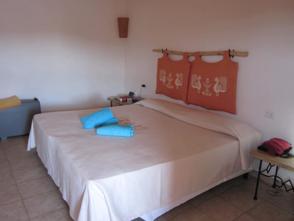 3 Bettzimmer Park Hotel Cala di Lepre & Spa